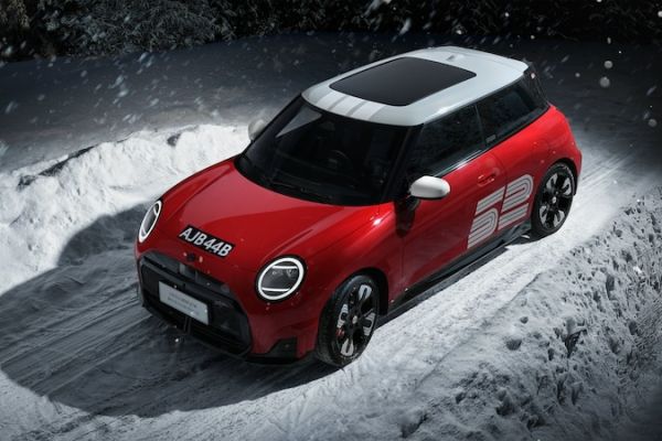 全新电动MINI JCW纪念版上市
