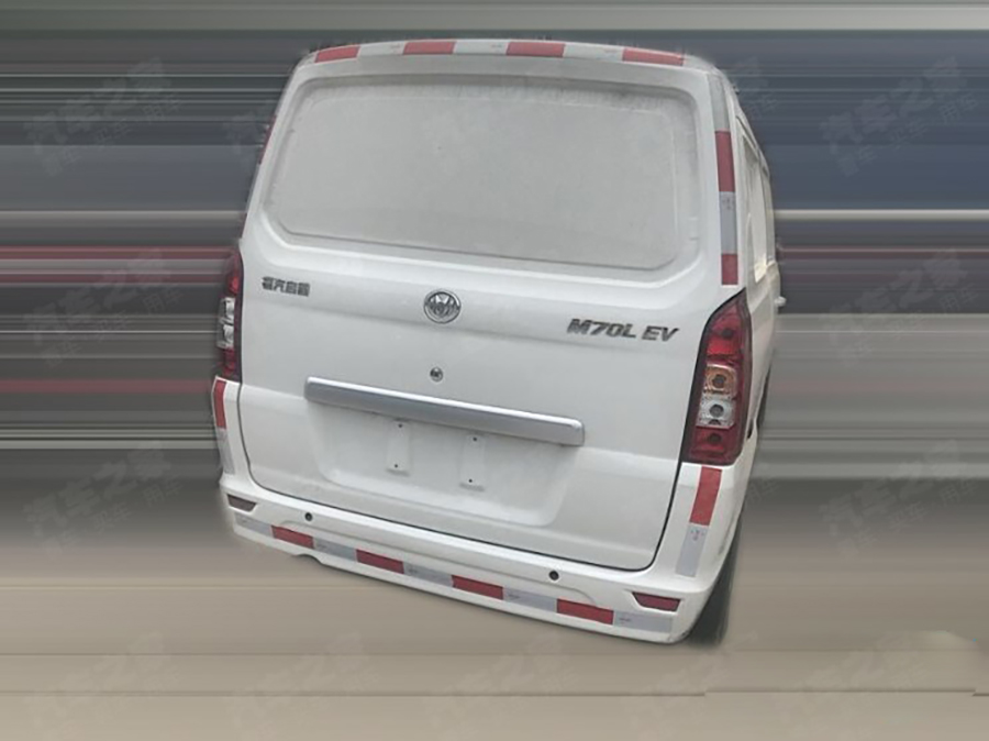 曝福汽启腾M70L EV谍照 续航或为220公里