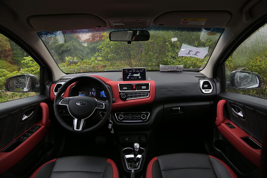 新款江淮iEV6E正式上市  补贴后5.95万元起售