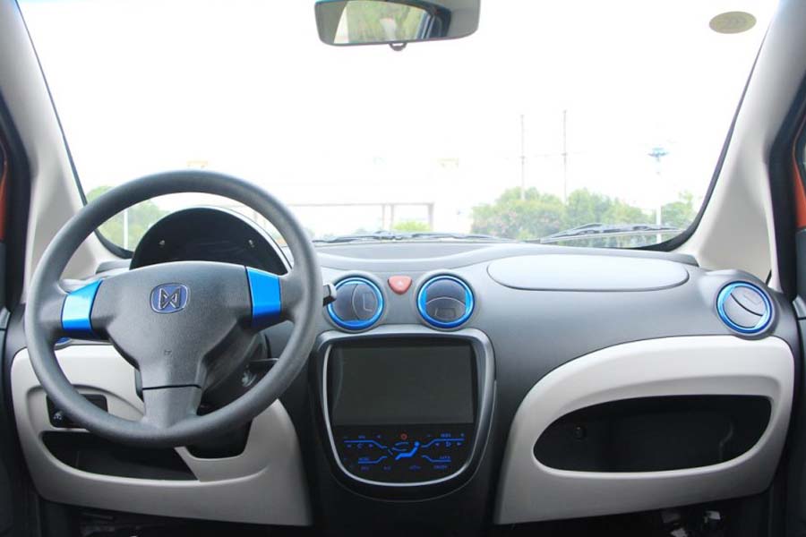 江鈴E200目前購車暫無優(yōu)惠 有現車在售