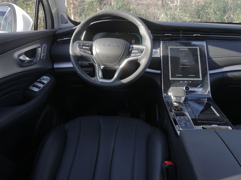 荣威RX5 eMAX到店实拍 首款量产插电混动智能座舱