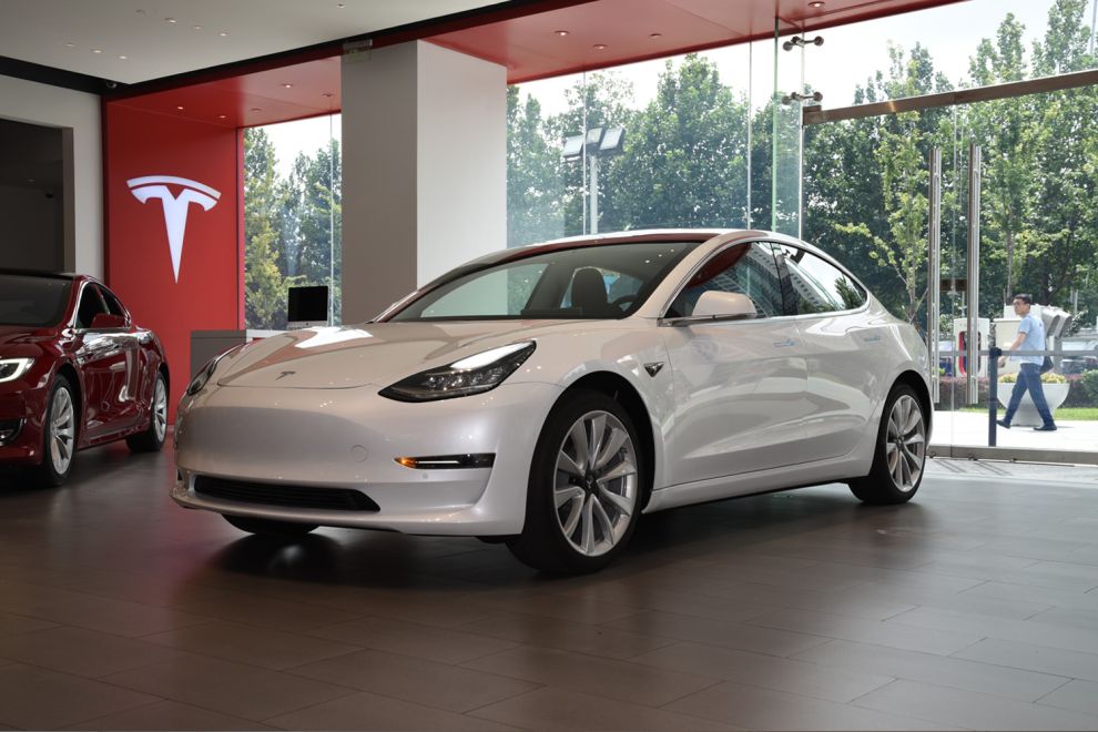 纯电动车保值率哪家强？特斯拉Model X排第一