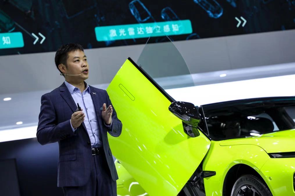 小鹏P7鹏翼版售36.69-40.99万元 下一代自动驾驶软硬件将大幅升级