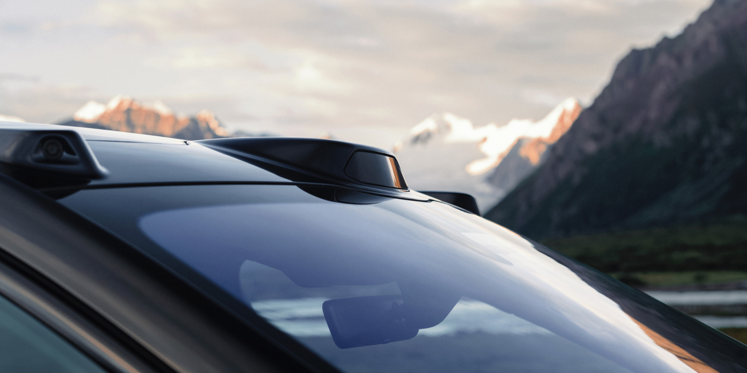 蔚来全新ES8第40,000台新车交付 售价40.68万起