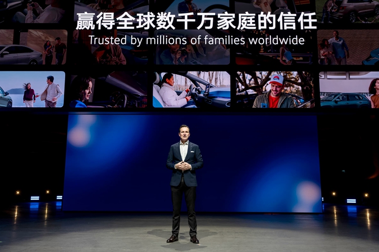 大众汽车携与众08、ID. ERA 9X和ID. AURA T6亮相品牌之夜