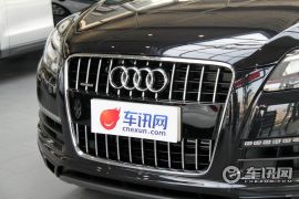 奥迪-奥迪Q7(进口)-3.0 TFSI 技术型(200kW)