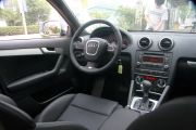 奥迪-奥迪A3(进口)-Sportback 1.8T 尊贵型
