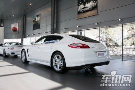 保时捷-Panamera-Panamera Turbo S