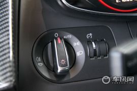 奥迪-奥迪R8(进口)-5.2 FSI quattro