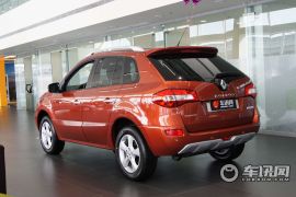 雷诺-科雷傲(进口)-2.5 四驱豪华导航版