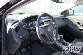 通用别克-君越-3.0L旗舰版