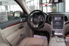 吉普-大切诺基-3.6 旗舰导航版