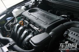 起亚-凯尊(进口)