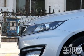 东风悦达起亚-起亚K5  2.4L Premium AT 