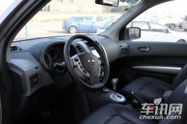 东风日产-奇骏-2.5L XV 至尊版 CVT 4WD