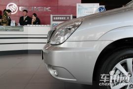 通用别克-别克GL8-2.4L LT行政版