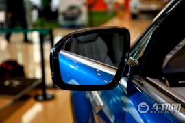 路虎-极光(进口)-2.0T 5门耀动版