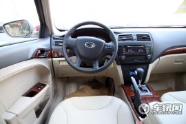 广汽乘用车-传祺-2.0L AT豪华版