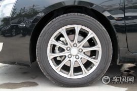 吉利汽车-EC8-2.0L 自动尊贵版