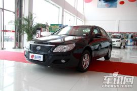 比亚迪-比亚迪F6-黄金版 1.8L MT豪华型