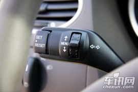 长安福特-福克斯-1.8 AT时尚型