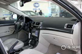 一汽奔腾-B70-2.0AT 智领型