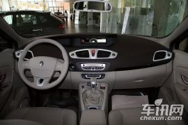 雷诺-风景(进口)-2.0 风景舒适版