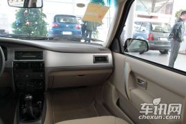 上海大众-桑塔纳志俊-1.8 MT 舒适型