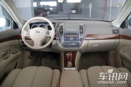 东风日产-轩逸-2.0XL 豪华版