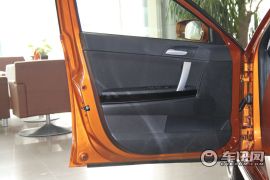 上海汽车-MG 6-掀背 1.8T 自动精英版