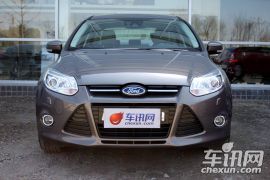 长安福特-福克斯-三厢 2.0 AT 旗舰型