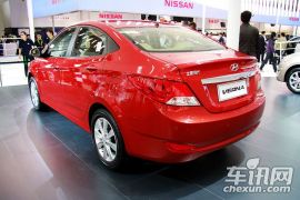 北京现代-瑞纳-1.4 BLUE AT