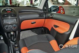 东风雪铁龙-C2-1.4 手动运动型