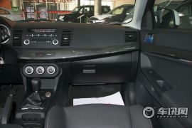 东南汽车-三菱翼神-1.8L 致尚版豪华型MT