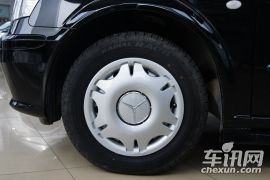 福建奔驰-威霆-2.5L 商务版8座