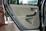 沃尔沃-S60(进口)-2.0T 舒适版