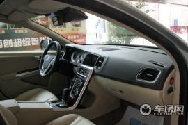 沃尔沃-S60(进口)-2.0T 舒适版