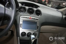 东风标致-408-2.0L自动尊贵版