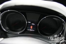 广汽三菱-新劲炫ASX -2.0四驱劲酷导航版