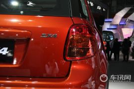 长安铃木-天语SX4-两厢 改款1.6L灵动型 MT