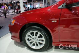 东南汽车-三菱翼神-1.8L 魅力版CVT