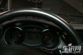 起亚-凯尊(进口)-2.4L 旗舰型