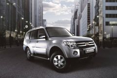 东南汽车-帕杰罗