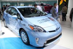 PRIUS PHEV concept