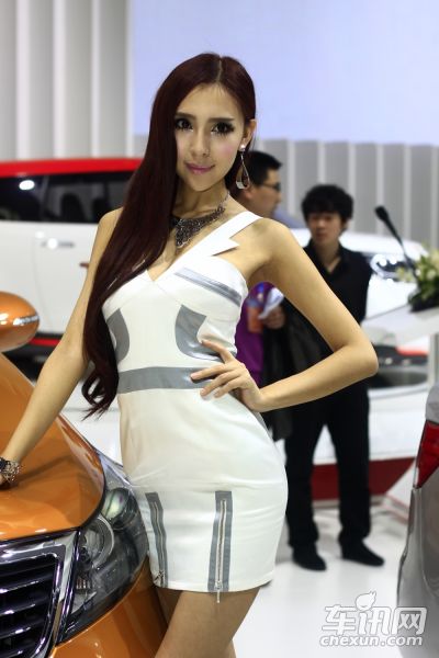 东风悦达起亚8号车模