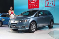 比亚迪-比亚迪 e6先行者