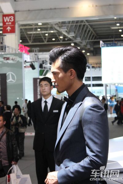 奔驰(进口)6号车模