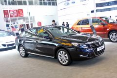 雷诺-塔利斯曼(进口)-2.5L 豪华版