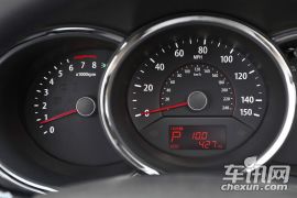 起亚-索兰托(进口)-2.4 至尊版