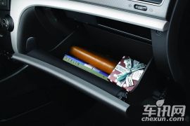 双龙汽车-柯兰多(进口)-2.0T 四驱自动豪华导航版